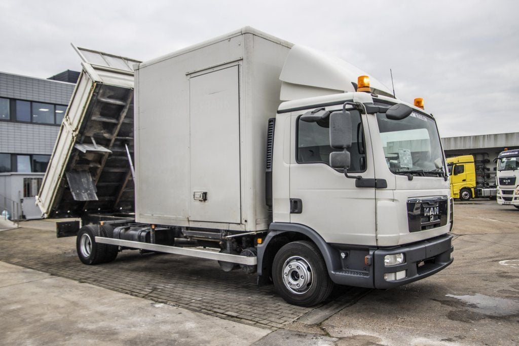 MAN TGL 12.220 BL -E5- KIPPER 2009 E57077 TGL 12.220 BL -E5- KIPPER 2009 1 image 10