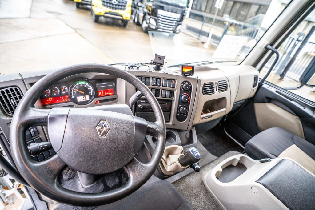 RENAULT MIDLUM 180 DXI (12 T) 2012 E64883 Renault MIDLUM 180 DXI (12 T) 2012 1 image 11