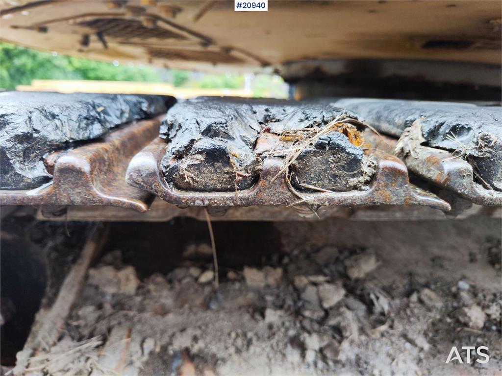 Komatsu PC78US-10 excavator with rototilt and 3 buckets. W 2017 20940 PC78US-10 excavator with rototilt and 3 buckets. W 2...