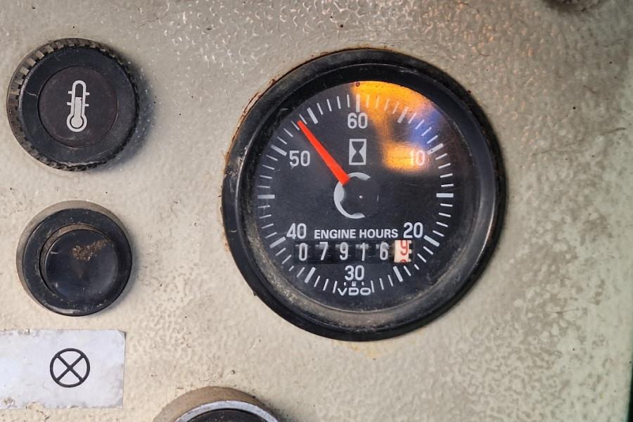 Holland Lift Megastar G300DL30/S Diesel, 4x4x4 Drive, 33.5m Wor 2001 HOLLAND LIFT - Megastar G300DL30/S - 90374 Holland li...