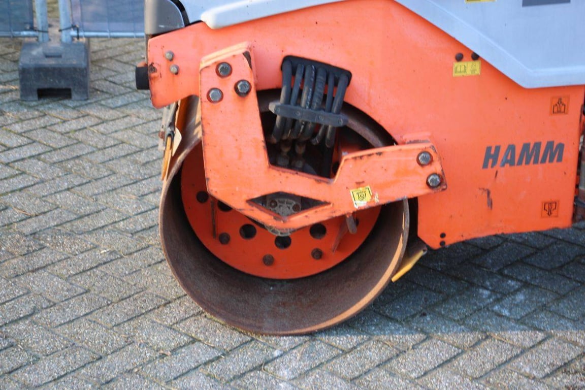 Tandem roller Hamm HD8VV Diesel 14.8kW 2013 2013 HD8VV 2013 1 image 10