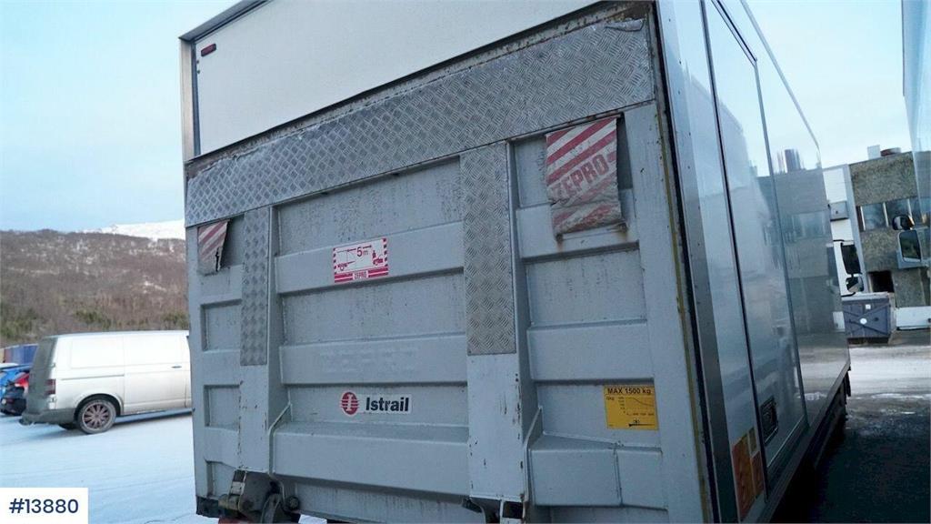 Mercedes-Benz Atego 818 box truck. 2015 13880 Atego 818 box truck. 2015 1 image 21