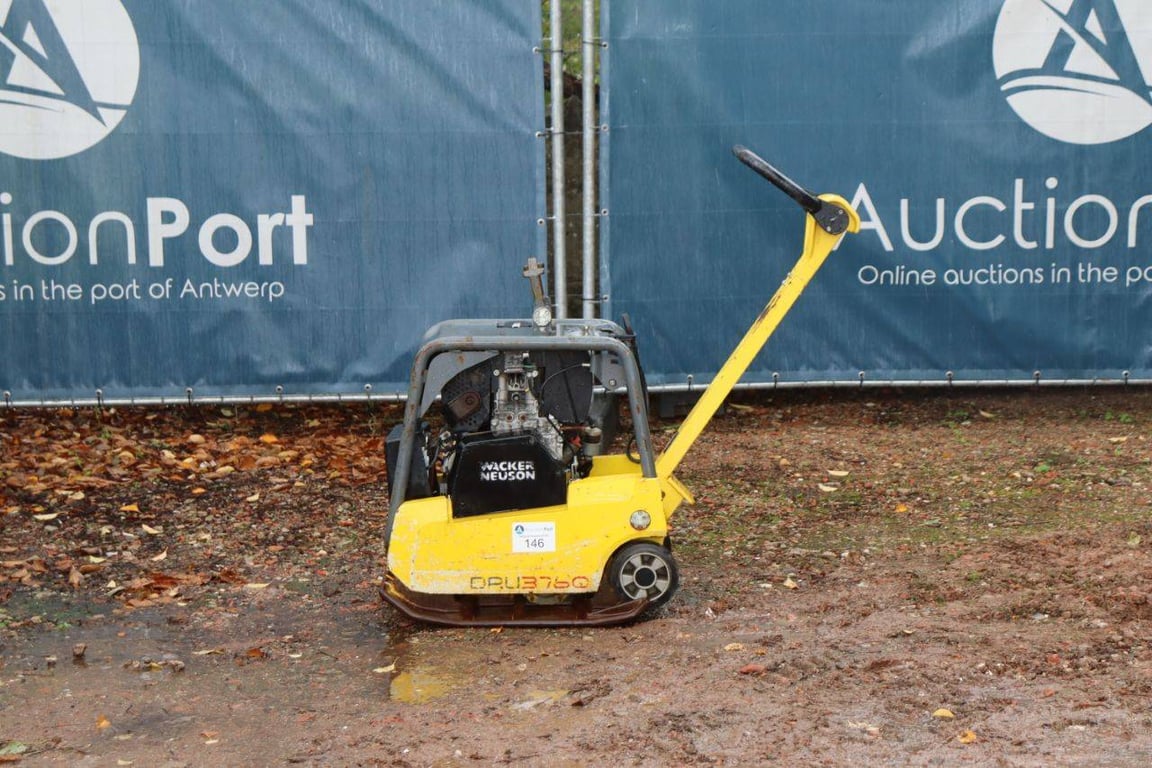 Vibrating plate Wacker Neuson DPU3760 Diesel 4.2kW 2018 2018 Neuson DPU3760 2018 1 image 2