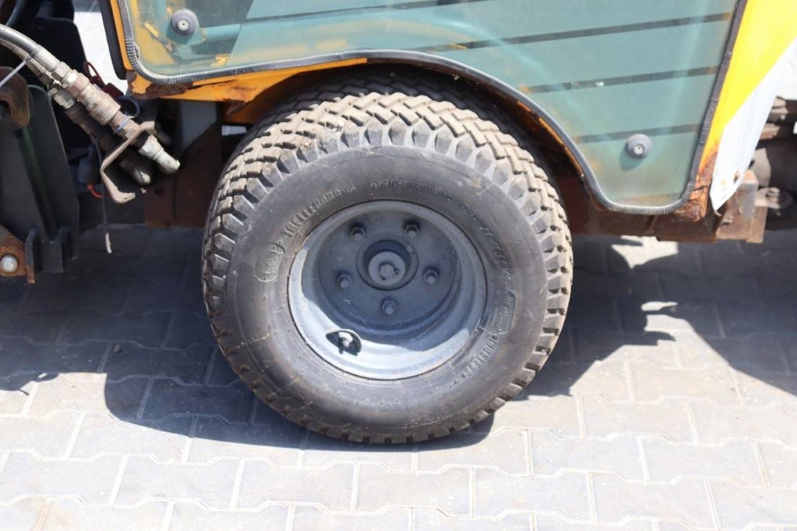 Sweeper Belos Trans Pro 54 Diesel 2006 2006 Belos Trans Pro 54 2006 1 image 12