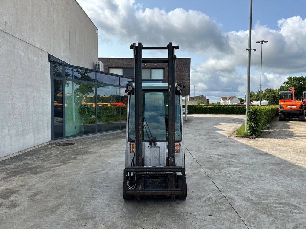 Forklift Still RX70-18T LPG 1800kg 2012 2012 Still RX70-18T 2012 1 Forklift image 2