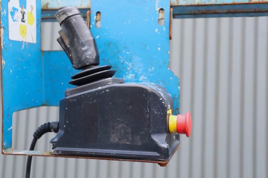 Genie GS2632 Electric, Working Height 10m, 227kg Capacit 2008 GENIE - GS2632 - 62677 GS2632 Electric, Working Height 10m, ...