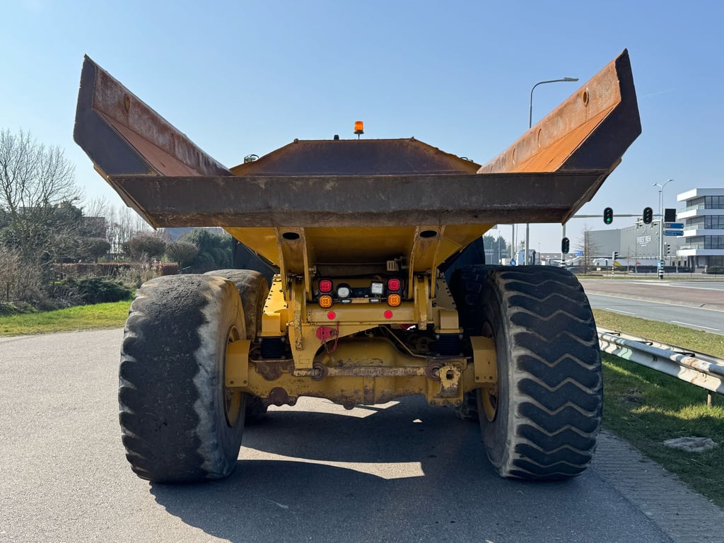 Caterpillar 735C - Rebuild transmission 2018 00033023 735C - Rebuild transmission 2018 1 image 9