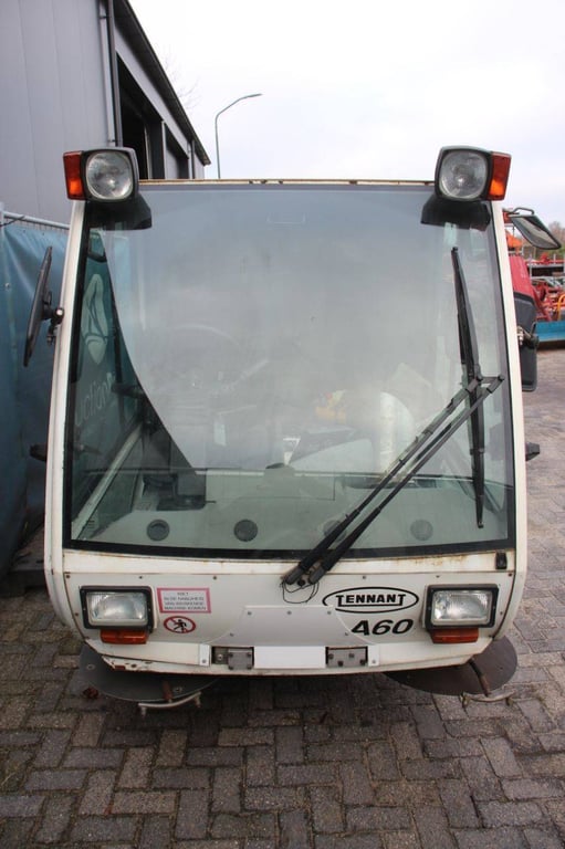 Sweeper HMF 214 Diesel 2007 2007 HMF 214 2007 1 image 7