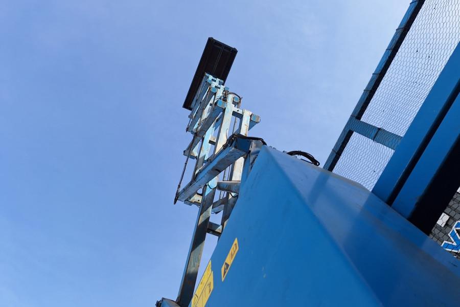 Holland Lift Megastar G300DL30/S Diesel, 4x4x4 Drive, 33.5m Wor 2001 HOLLAND LIFT - Megastar G300DL30/S - 90374 Holland li...