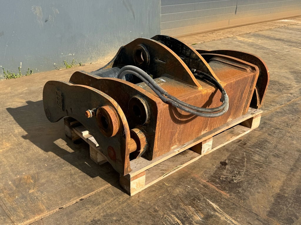 Caterpillar Cat Quick Coupler PW 70001777 Cat Quick Coupler PW 1 image 3