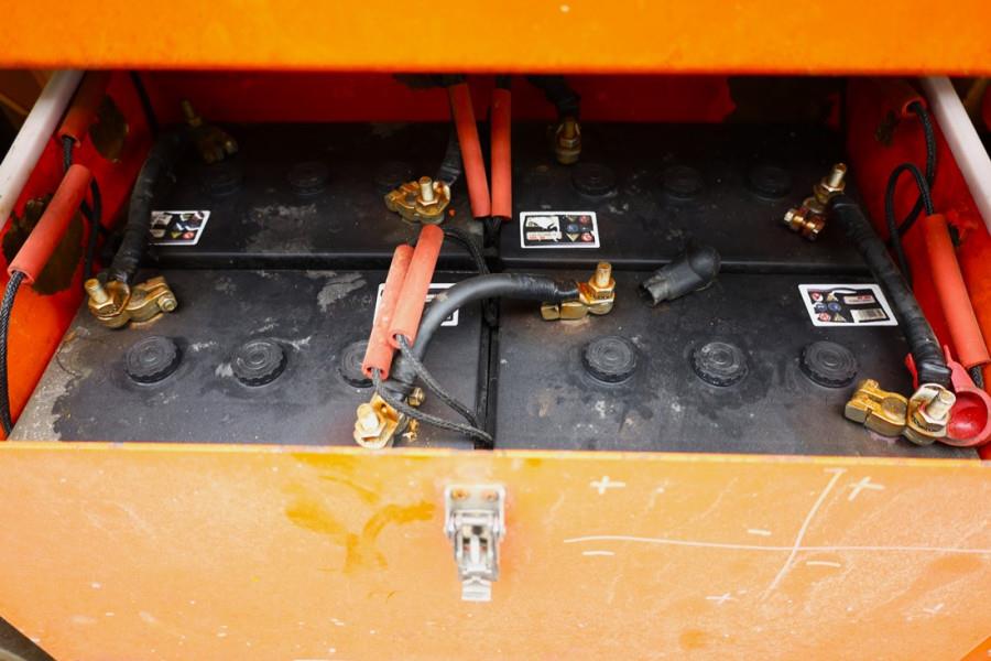 JLG M4069 Hybrid, 14.2m Working Height, 360kg Capacity 2010 JLG - M4069 - 90075 M4069 Hybrid, 14.2m Working Height, 360kg ...