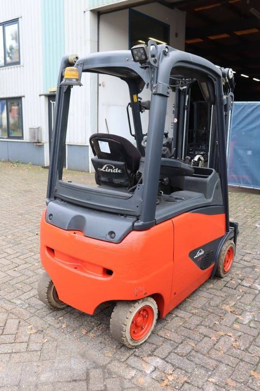 Heftruck Linde E16PH-02 Elektrisch 1600kg 2014 2014 E16PH-02 2014 1 Forklift image 6