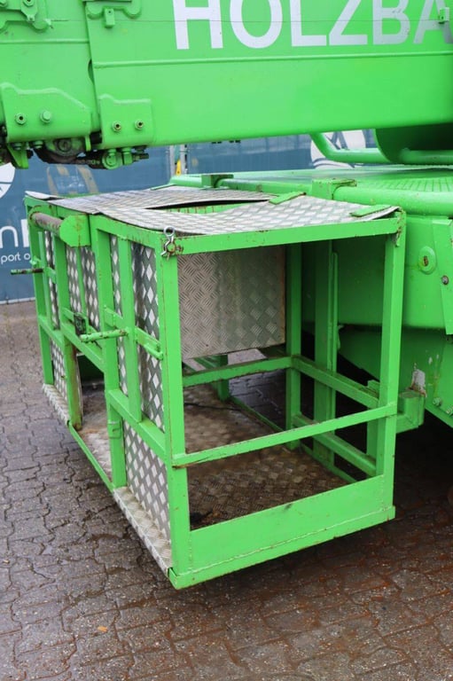Merlo ROTO 40.25MCSS Diesel 107kW 4500kg 25m 2004 Telehandler 2004 Merlo ROTO 40.25MCSS 2004 1 image 13