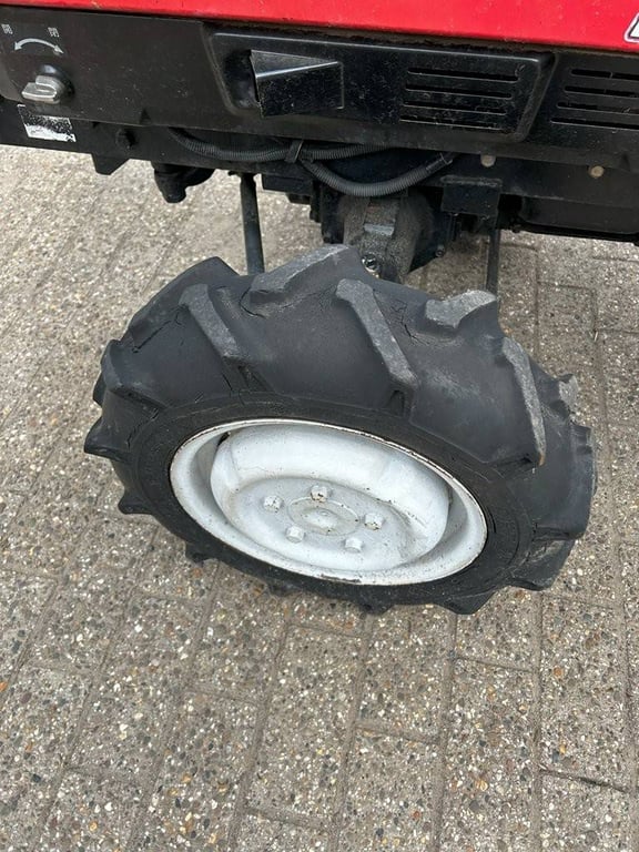 Mini tractor Mitsubishi MT15 Diesel MT15 1 image 12