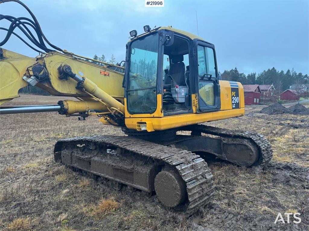 Komatsu PC290LC-7K tracked excavator w/ bucket 2003 21996 PC290LC-7K tracked excavator w/ bucket 2003 1 Crawler Excavators...
