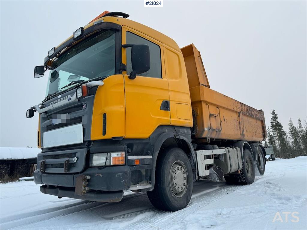 Scania R500 Tipper Truck, Snow Plow Equipped, with Underb 2005 21824 R500 Tipper Truck, Snow Plow Equipped, with Underb 20...