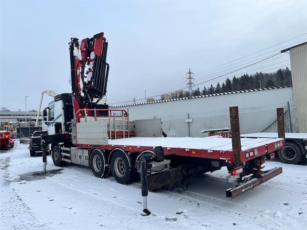 Volvo FH540 8x4 Tridem Crane truck w/ 50 t/m HMF crane w 2019 19582 FH540 8x4 Tridem Crane truck w/ 50 t/m HMF crane w 201...