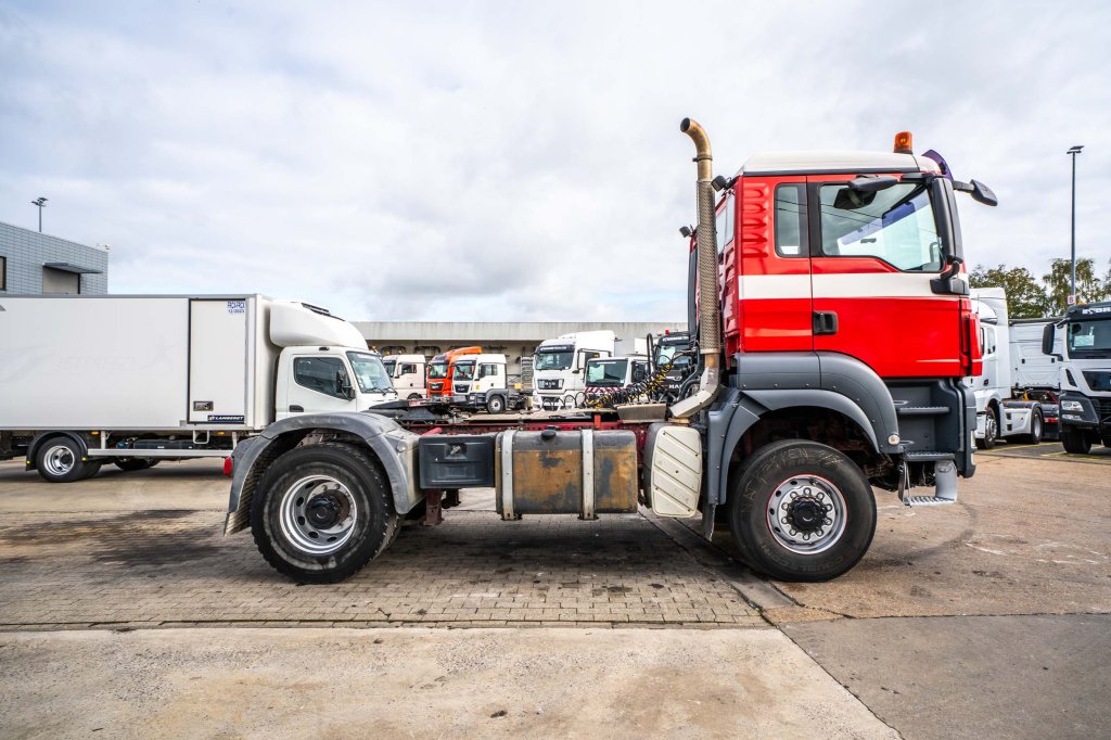 MAN TGS 18.440 BLS 4x4 (+cardan) 2010 E64433 TGS 18.440 BLS 4x4 (+cardan) 2010 1 image 3
