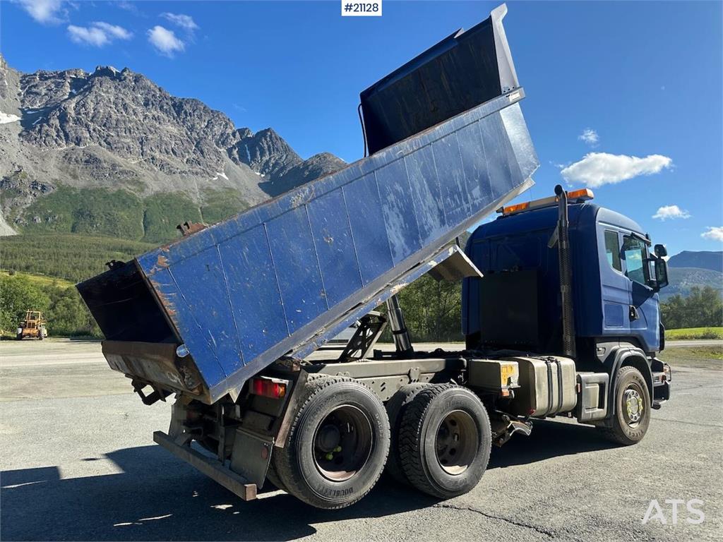 Scania R500 6x2 snow rigged tipper truck w/ plate and und 2006 21128 R500 6x2 snow rigged tipper truck w/ plate and und 20...