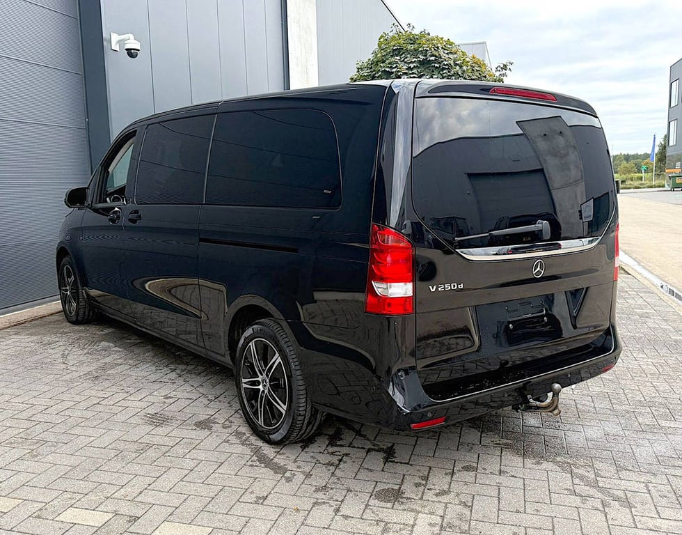 Mercedes-Benz V250 d Automatic Diesel 2020 2020 V-Klasse (W447) _ V250 d Automatic 2020 1 image 2
