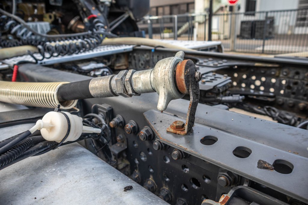 MERCEDES AROCS 1843 LS (NO ACTROS)+ HYDRAULIQUE 2015 E62903 AROCS 1843 LS (NO ACTROS)+ HYDRAULIQUE 2015 1 image 6