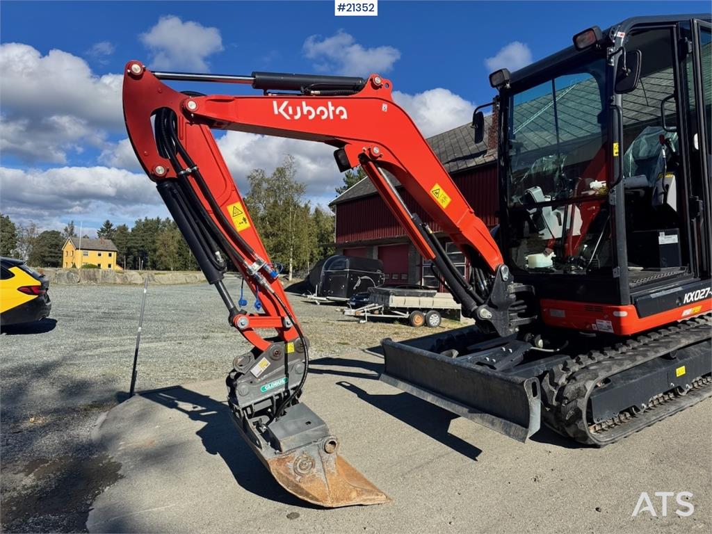 Kubota KX027-4 Mini Excavator w/ 2 buckets. 130 hours! 2022 21352 KX027-4 Mini Excavator w/ 2 buckets. 130 hours! 2022 1 i...