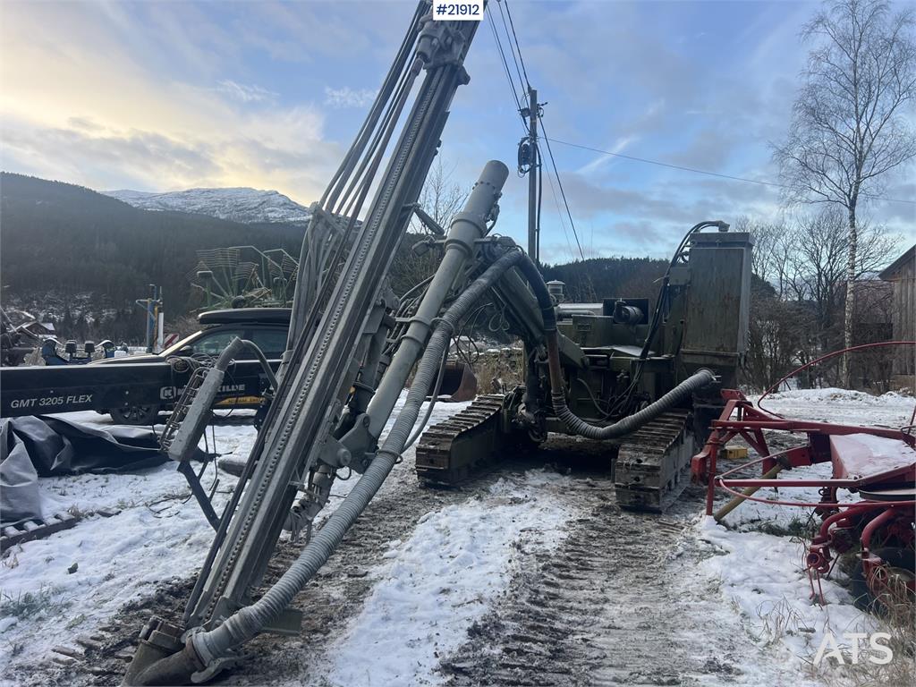 Nemek 503 TXI drilling rig w/ low hours for age 1996 21912 Nemek 503 TXI drilling rig w/ low hours for age 1996 1 image 7