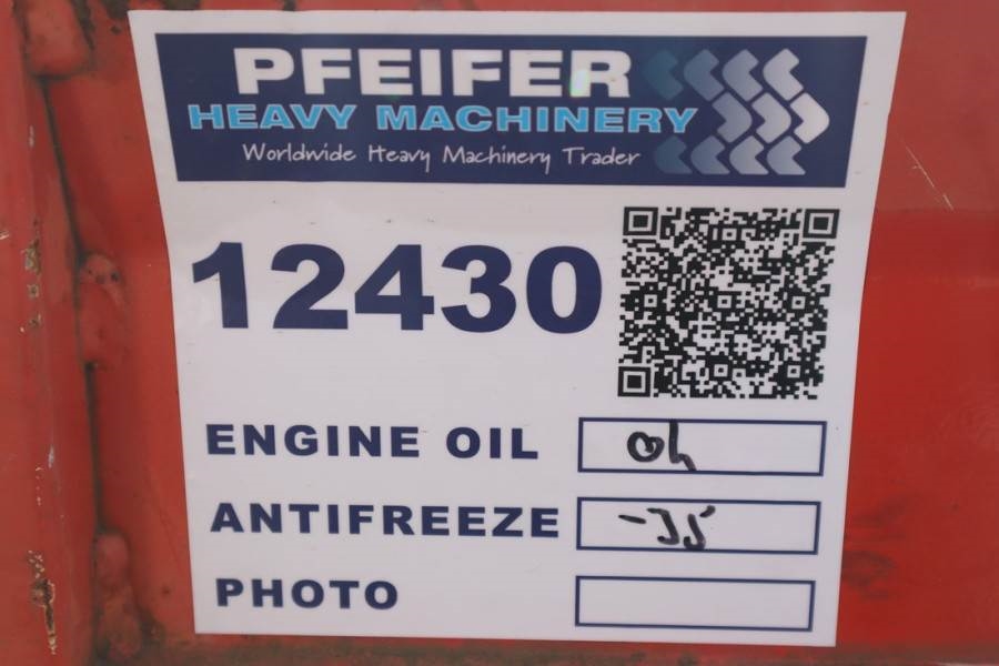 SkyJack SJ6826 Diesel, 4x4 Drive, 10m Working Height, 567k 2014 SKYJACK - SJ6826 - 62024 SJ6826 Diesel, 4x4 Drive, 10m Wor...