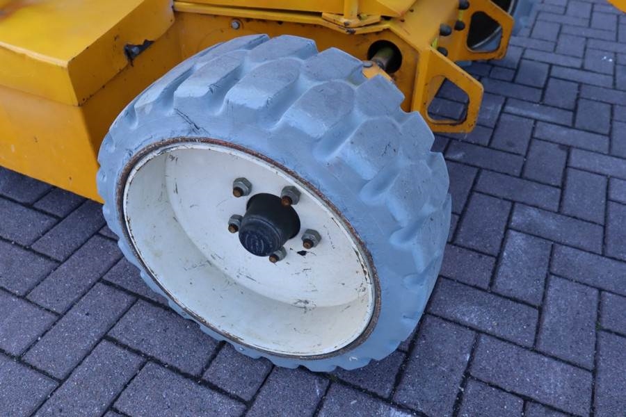 Snorkel A38E Electric, 13.5m Working Height, 6.1m Reach, 2 2011 SNORKEL - A38E - 63598 A38E Electric, 13.5m Working Height...