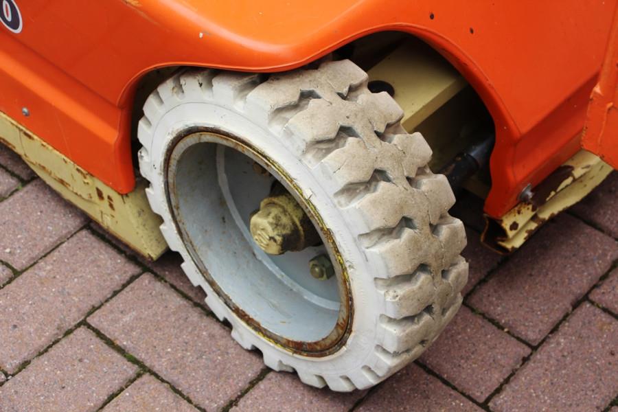 JLG Toucan 1100A As-Is, Electric, 11.1m Working Height 2006 JLG - Toucan 1100A - 60226 Toucan 1100A As-Is, Electric, 11.1m...