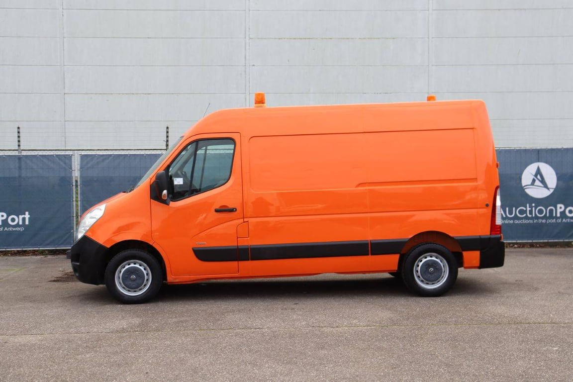 Opel MOVANO Diesel Van 2015 2015 Opel Movano 2015 1 image 2