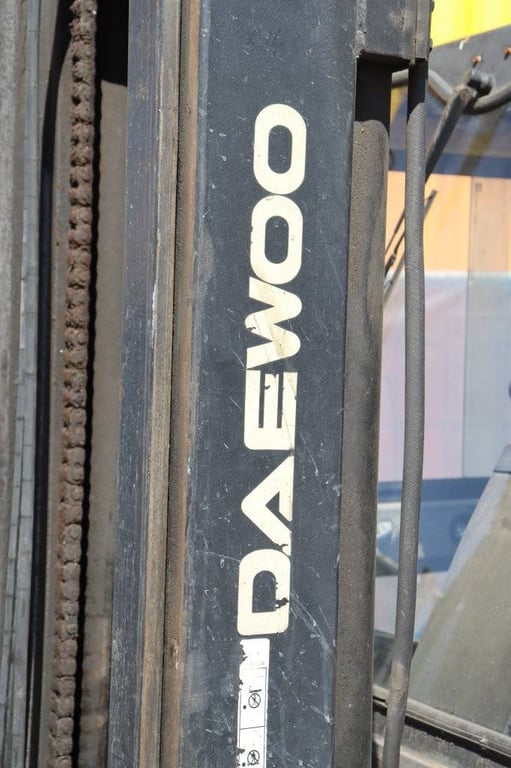 Forklift Daewoo D40S-2 Diesel 4000kg 2002 2002 D40S-2 2002 1 Forklift image 14