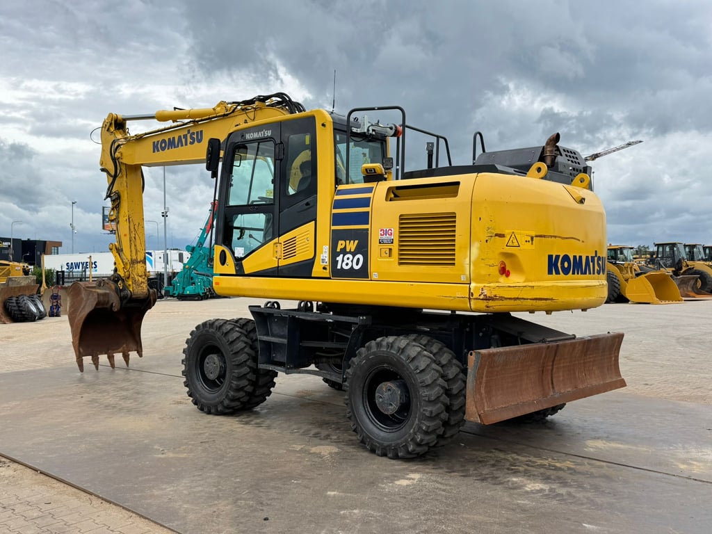 Komatsu PW180-11 2019 00033341 PW180-11 2019 1 image 3