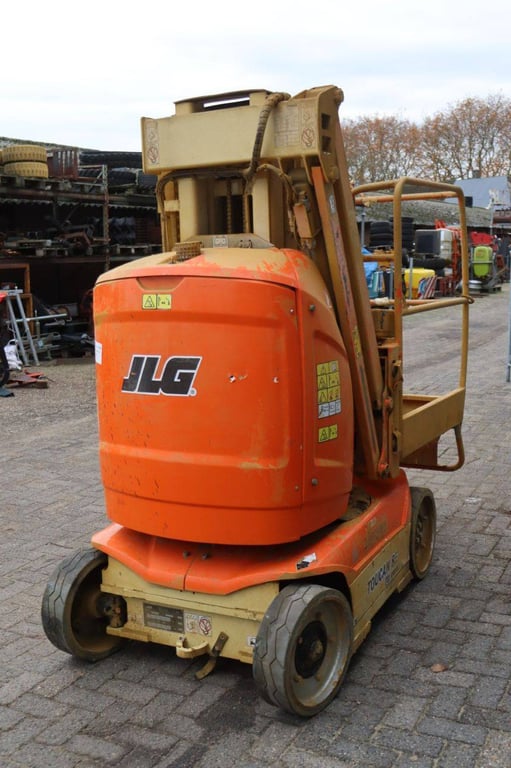 JLG Toucan 8E Electric Mast Lift 8.15m 2015 2015 Toucan 8E 2015 1 image 5