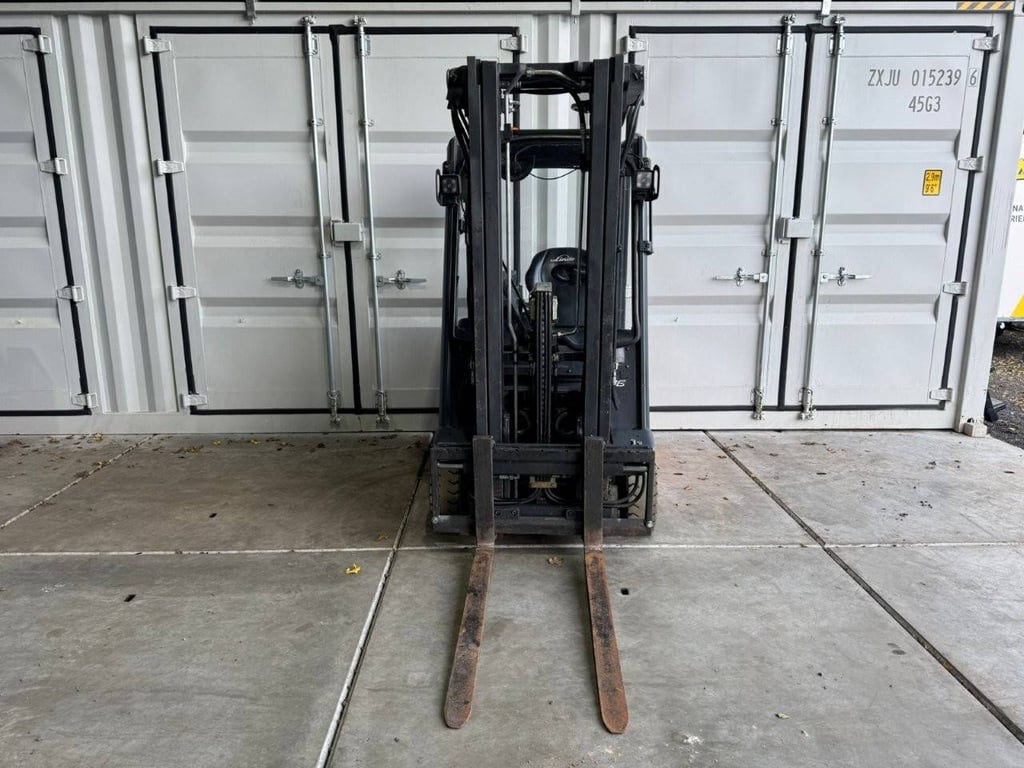 Forklift Linde E16C-02 Electric 1600kg 2014 2014 E16C-02 2014 1 Forklift image 13