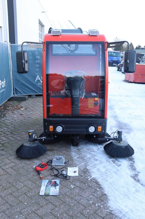 ZVOX 2000G Electric Sweeper 2025 New 2025 ZVOX 2000G 2025 0 image 8