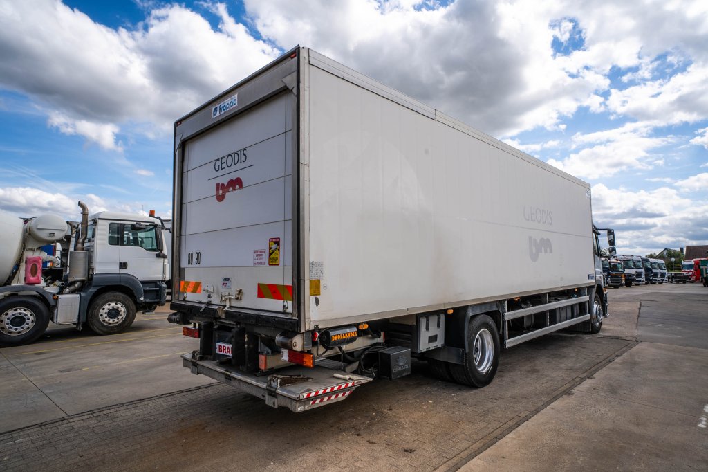 MERCEDES AXOR 1829-MP3+ CARRIER 2013 E62952 AXOR 1829-MP3+ CARRIER 2013 1 image 4