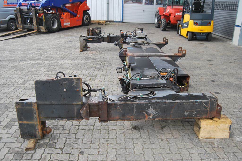 Heavy machinery product image - Image 4 of 20