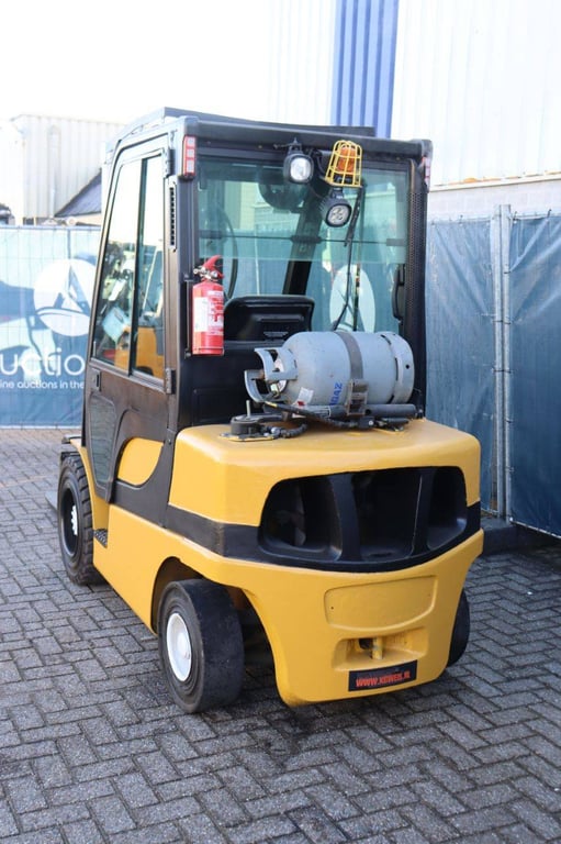 Forklift Yale GLP30VX LPG 2510kg 4.91m 2013 2013 GLP30VX 2013 1 Forklift image 4