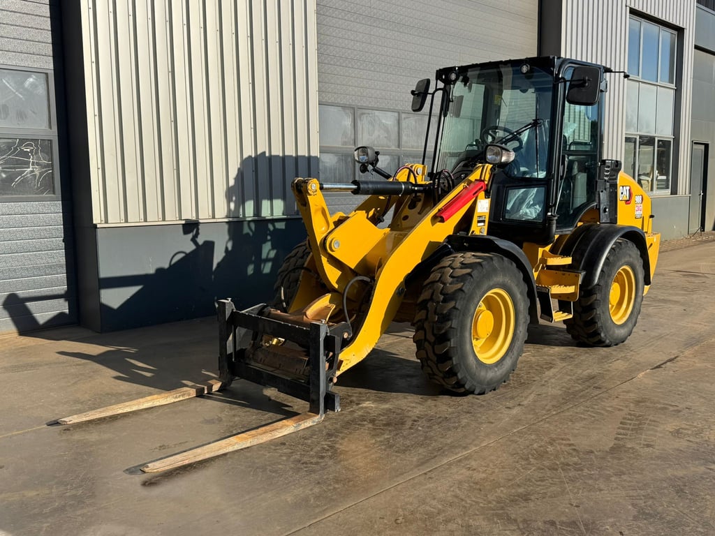 Caterpillar 908 2023 00033589 908 2023 1 image 2