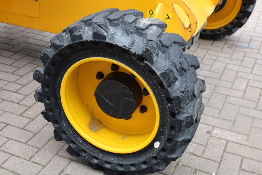 Manitou 180ATJ Diesel, 4x4x4 Drive, 18m Working Height, 11 2012 MANITOU - 180ATJ - 63169 180ATJ Diesel, 4x4x4 Drive, 18m W...