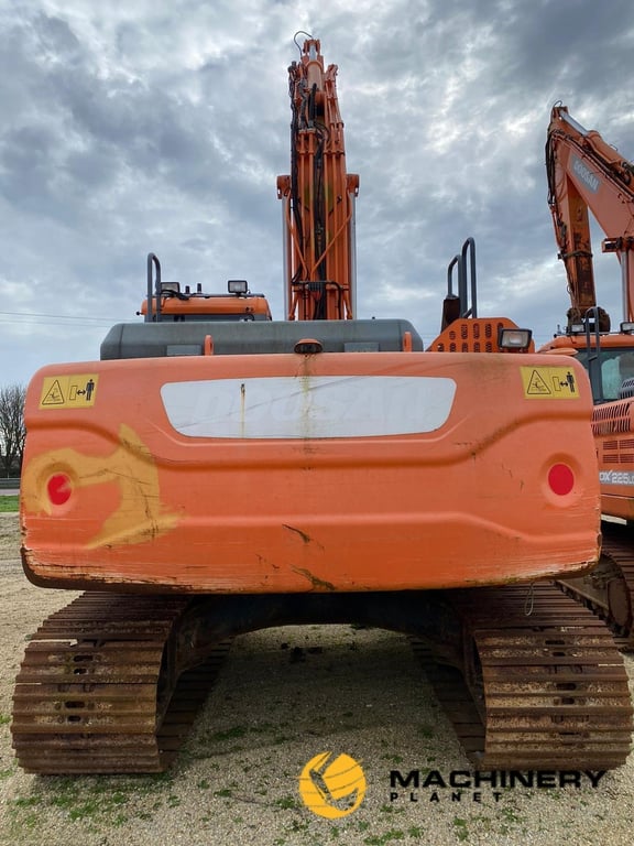 Heavy machinery product image - Image 3 of 11