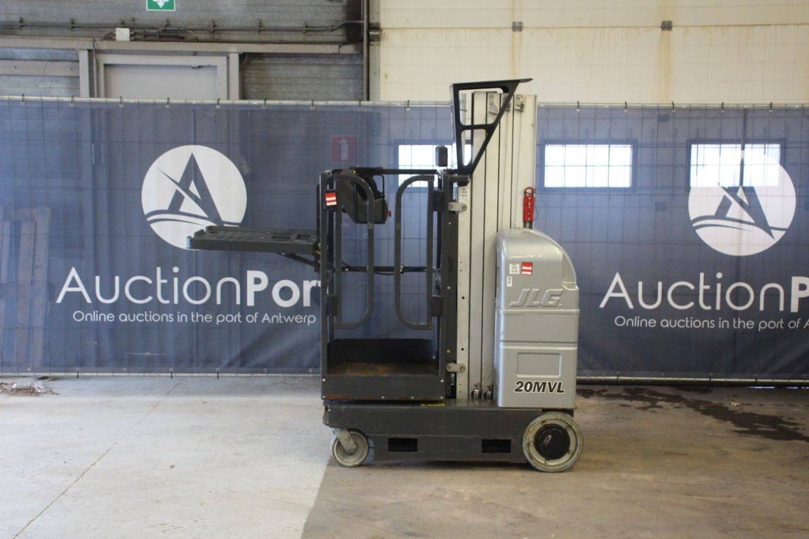 JLG 20MVL 7.98m Electric Mast Lift 2020 2020 20MVL 2020 1 image 2