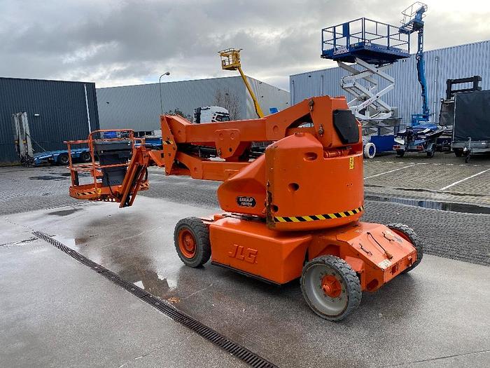 2011 JLG E400 AJPN 2011 E400 AJPN 2011 1 image 17