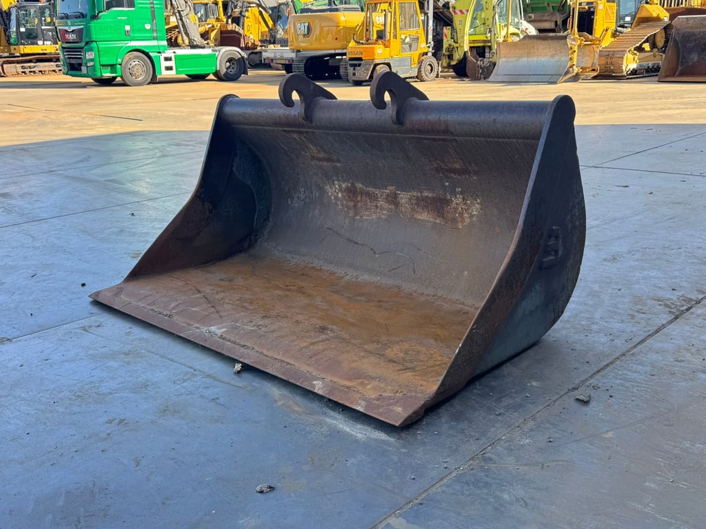 CW30 / CW40 Slotenbak 2200mm bucket 70001790 CW30 / CW40 Slotenbak 2200mm bucket 1 image 3