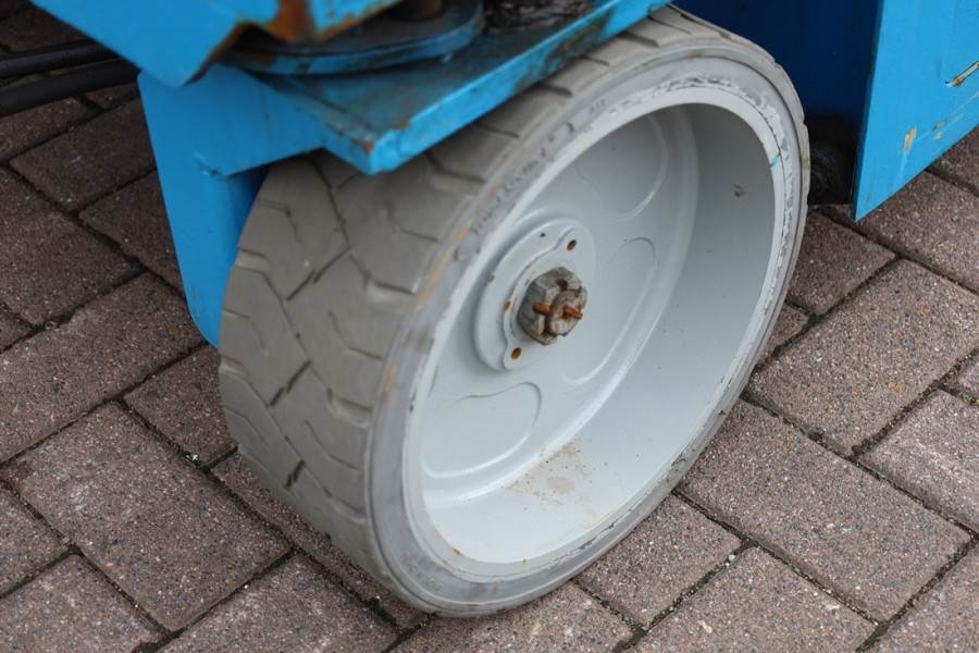 Genie GS2646 Electric, Working Height 9.80m, Capacity 45 2013 GENIE - GS2646 - 90022 GS2646 Electric, Working Height 9.80m...