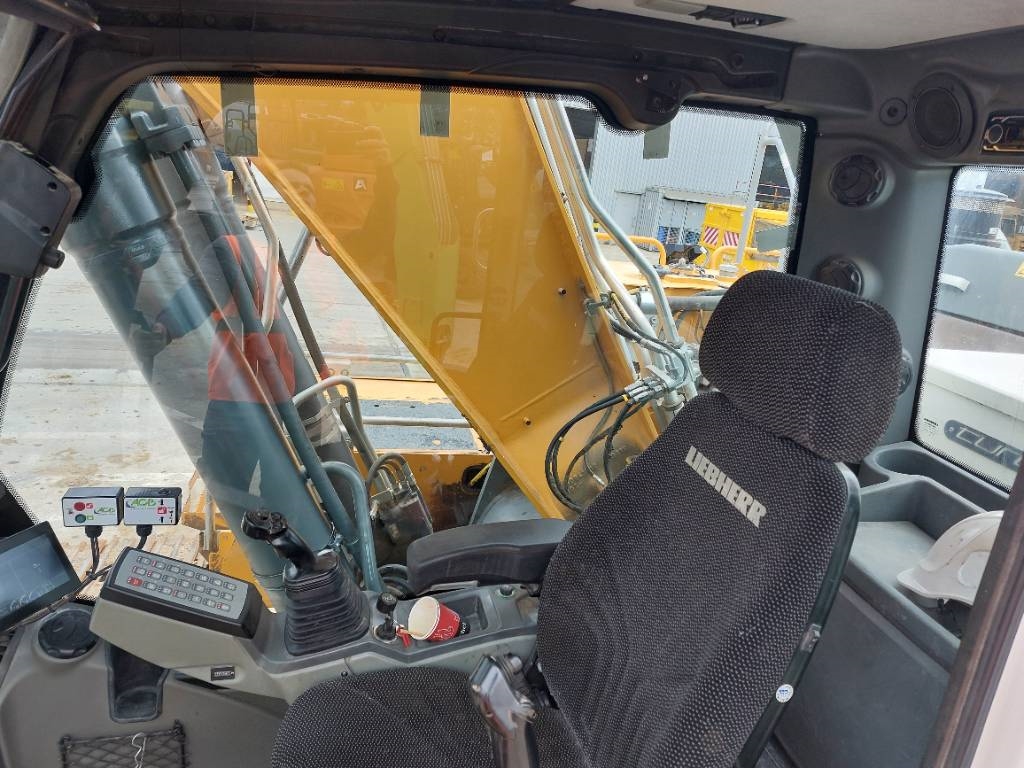 Liebherr R 936 LC 2019 ATR-2098 R 936 LC 2019 1 Crawler Excavators image 7