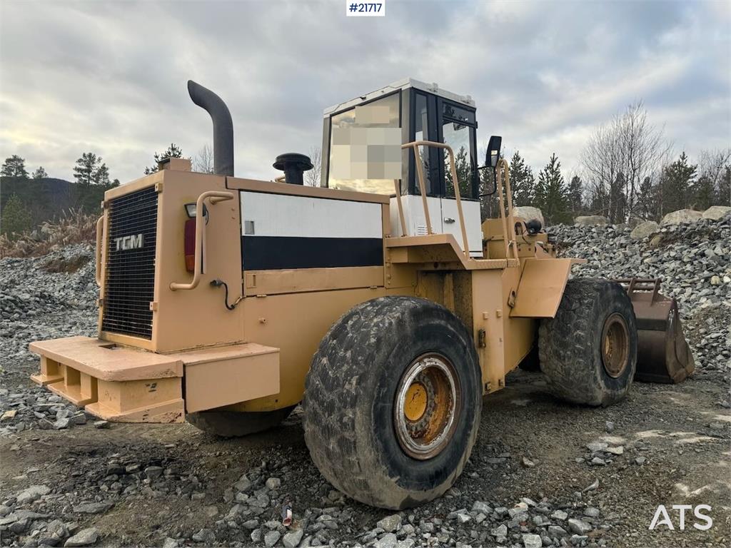 TCM 870 Wheel Loader w/ Bucket 1985 21717 870 Wheel Loader w/ Bucket 1985 1 Wheel Loaders image 3