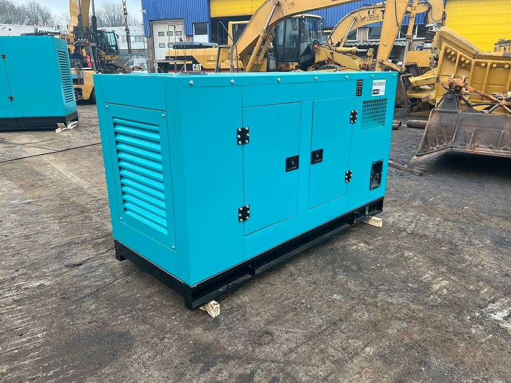 Heavy machinery product image - Image 4 of 15