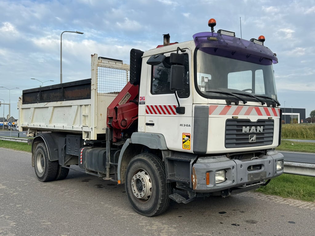 MAN 19.310 4x2 Kipper with HMF 1463K2 Crane 2001 00033534 19.310 4x2 Kipper with HMF 1463K2 Crane 2001 1 Crane trucks image 3